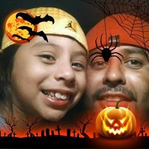 Meet your Posher, Paco